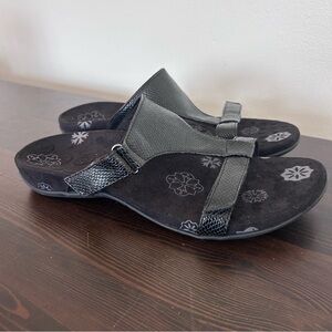 Orthaheel Ortho Comfort Black Snakeskin Slip On Sandals a Velcro Molly Size 41